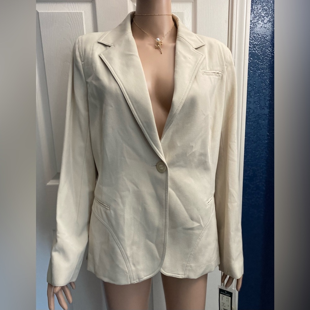 Sharagano Elegant Cream Blazer